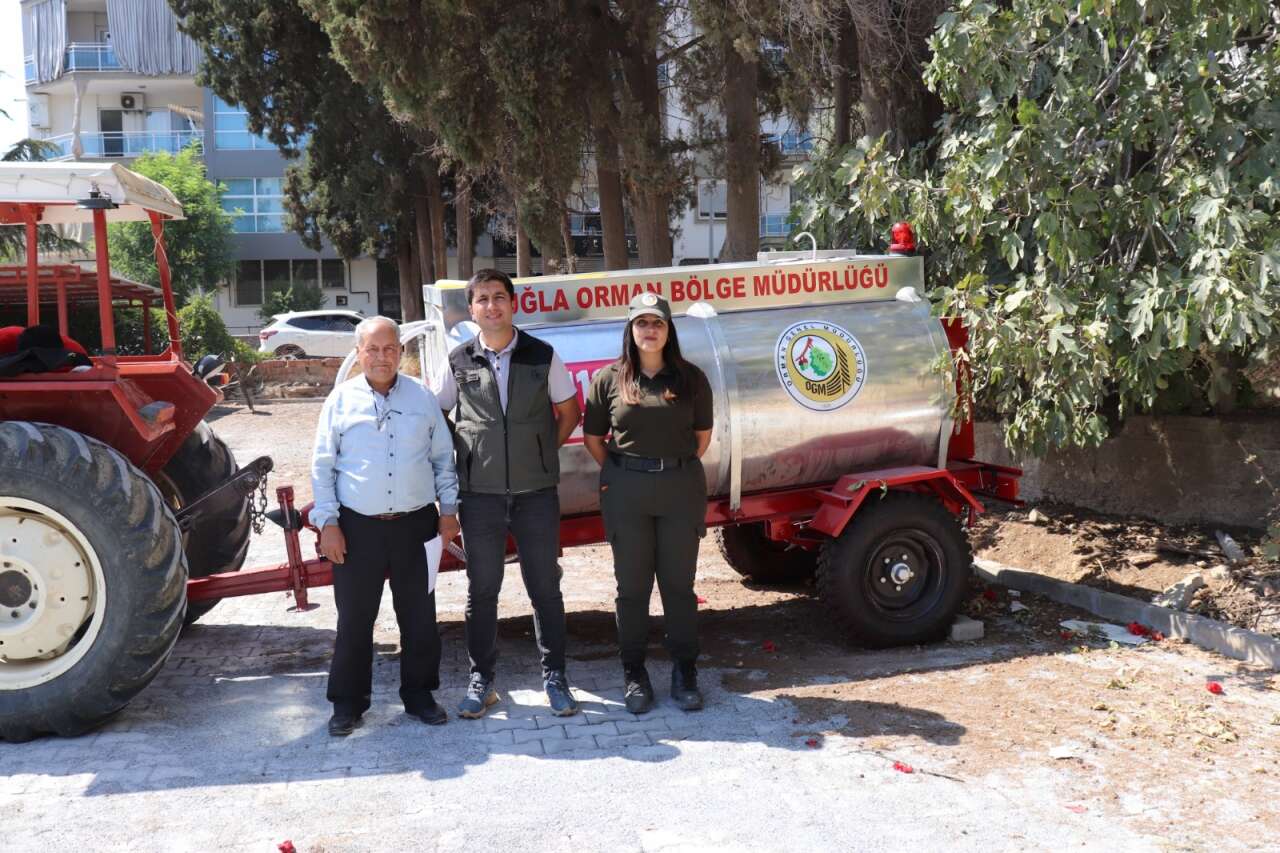 Muğla’da Orman Köylerine Su Tankeri Desteğiyle Yangınlara İlk Müdahale Güçleniyor 3